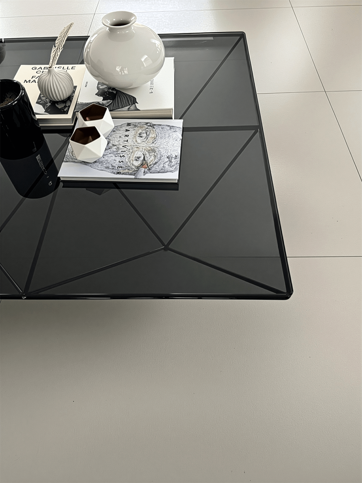B&B Italia “Alanda ’18” Salontafel – Ontwerp Paolo Piva – 120×120 cm