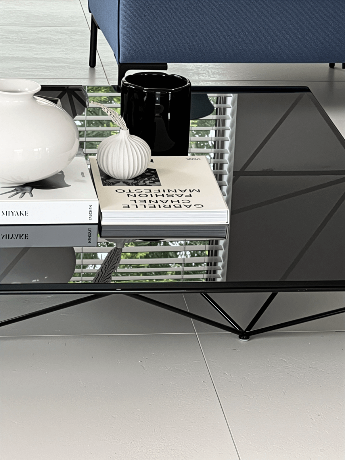 B&B Italia “Alanda ’18” Salontafel – Ontwerp Paolo Piva – 120×120 cm