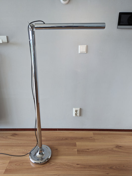 Design M “Light Pole” Vloerlamp – Ingo Maurer (1967)